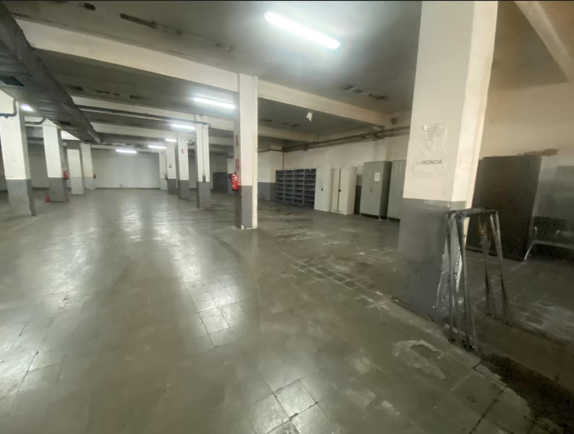 Foto 4 de SANT CUGAT DEL VALLÈS - ¡¡¡NAVE INDUSTRIAL DE 814m2!!!