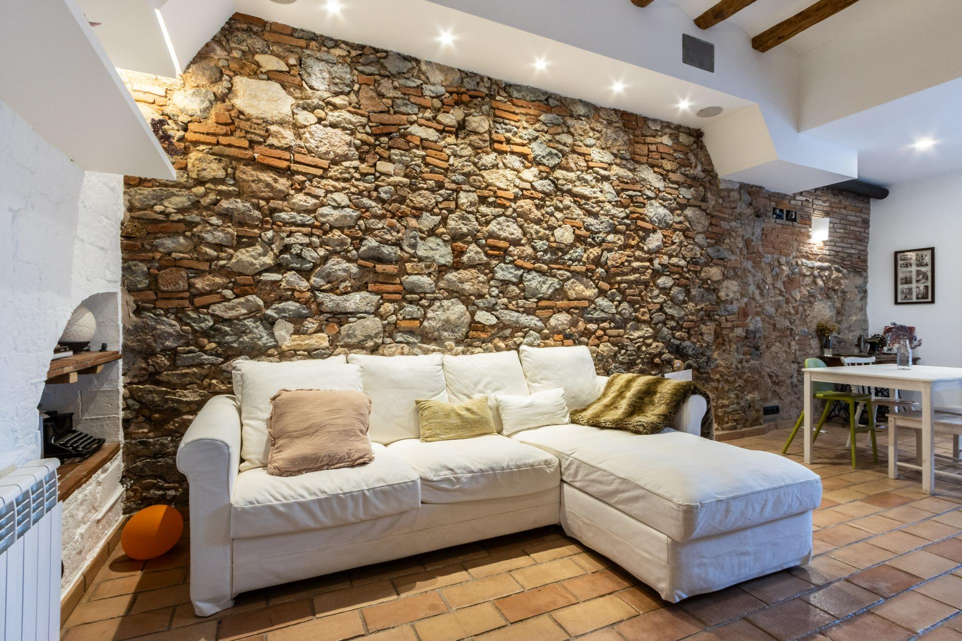 Foto 5 de ESPECTACULA CASA ESTILO RÚSTICO 