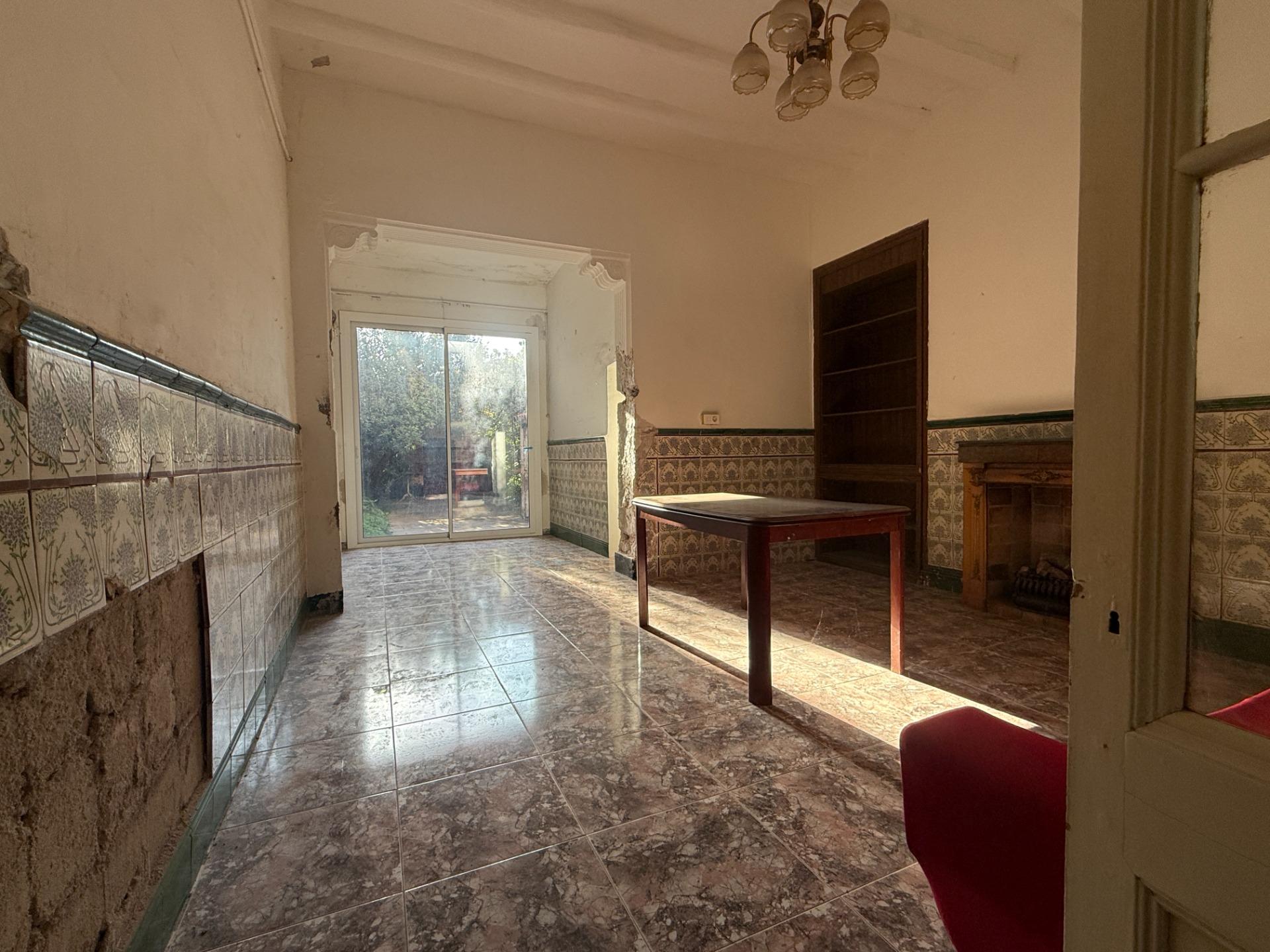 Foto 4 de CASA EN EL CENTRO DE SABADELL PARA REFORMAR