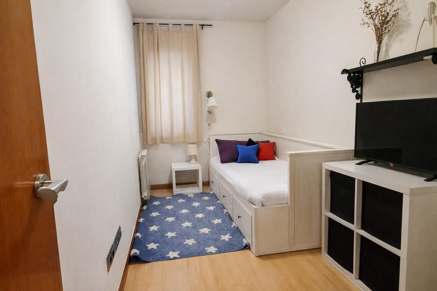 Foto 24 de MAGNÍFICO BAJO DE  4 HABITACIONES, 100M2 DE PISO + 100M2 DE PATIO EN SANT CUGAT DEL VALLÈS.