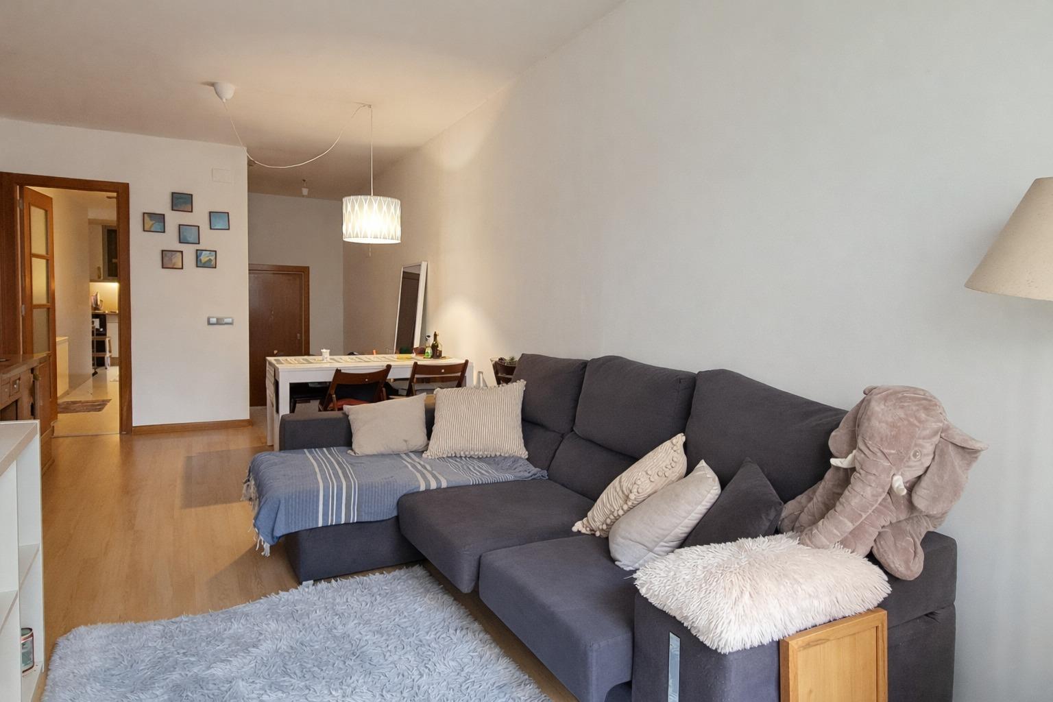 Foto 9 de MAGNÍFICO BAJO DE  4 HABITACIONES, 100M2 DE PISO + 100M2 DE PATIO EN SANT CUGAT DEL VALLÈS.