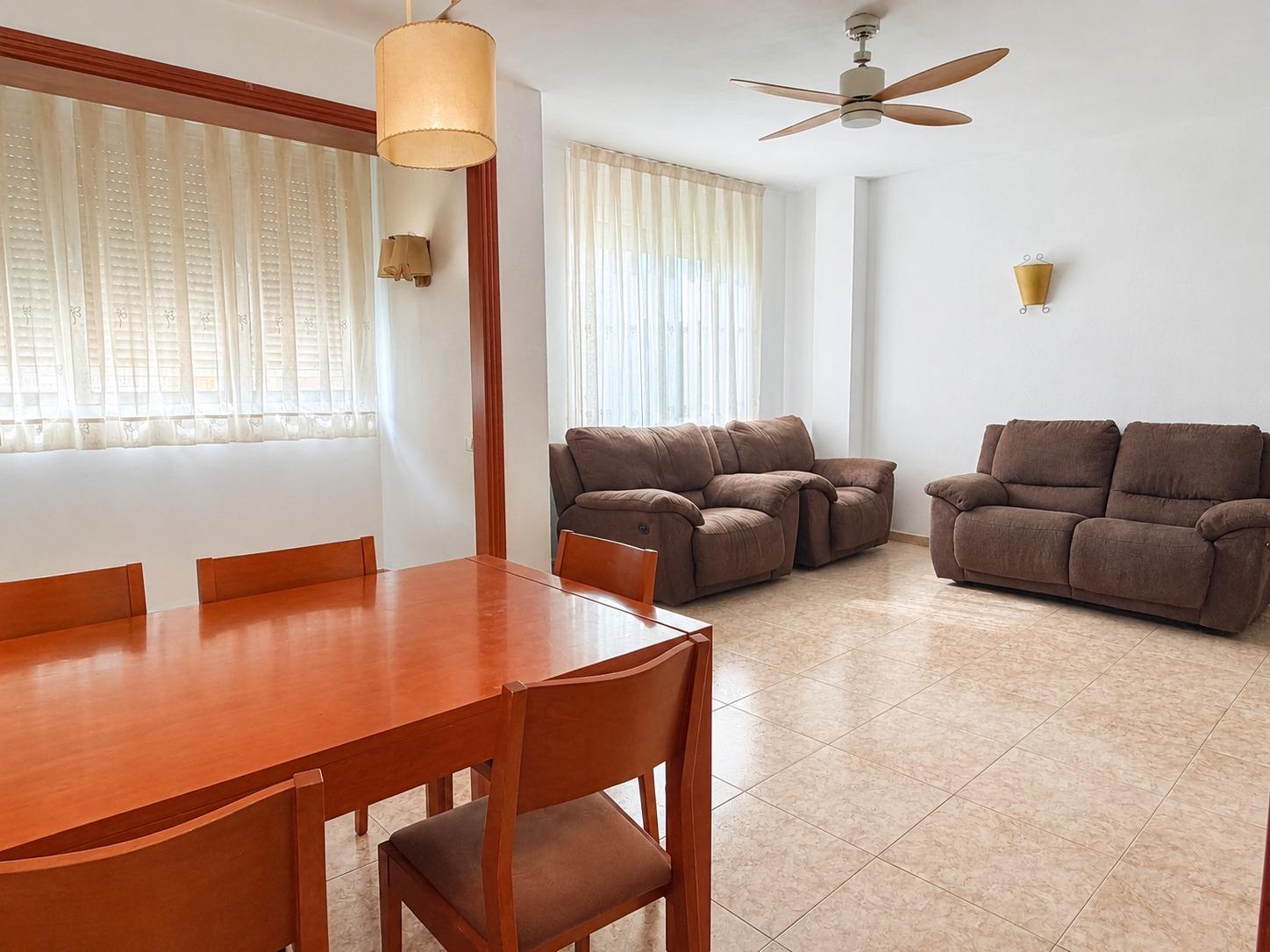 EXCELLENT FLAT IN GRÀCIA