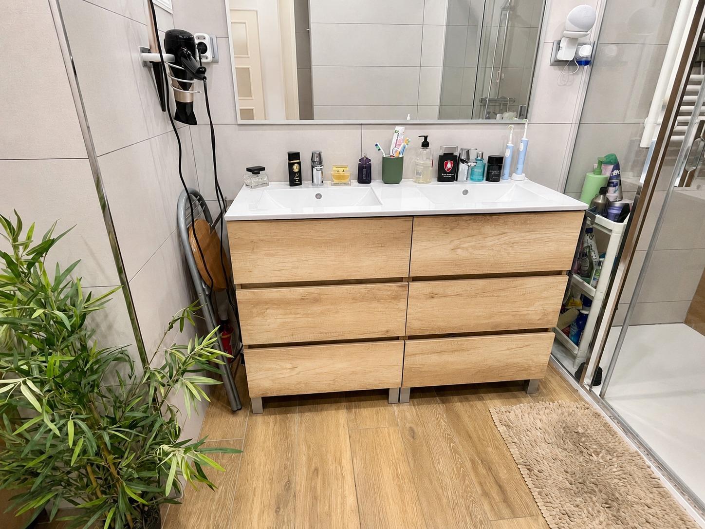 Foto 15 de Amplio y Moderno Piso Reformado en el Corazón de Sabadell por €305,000