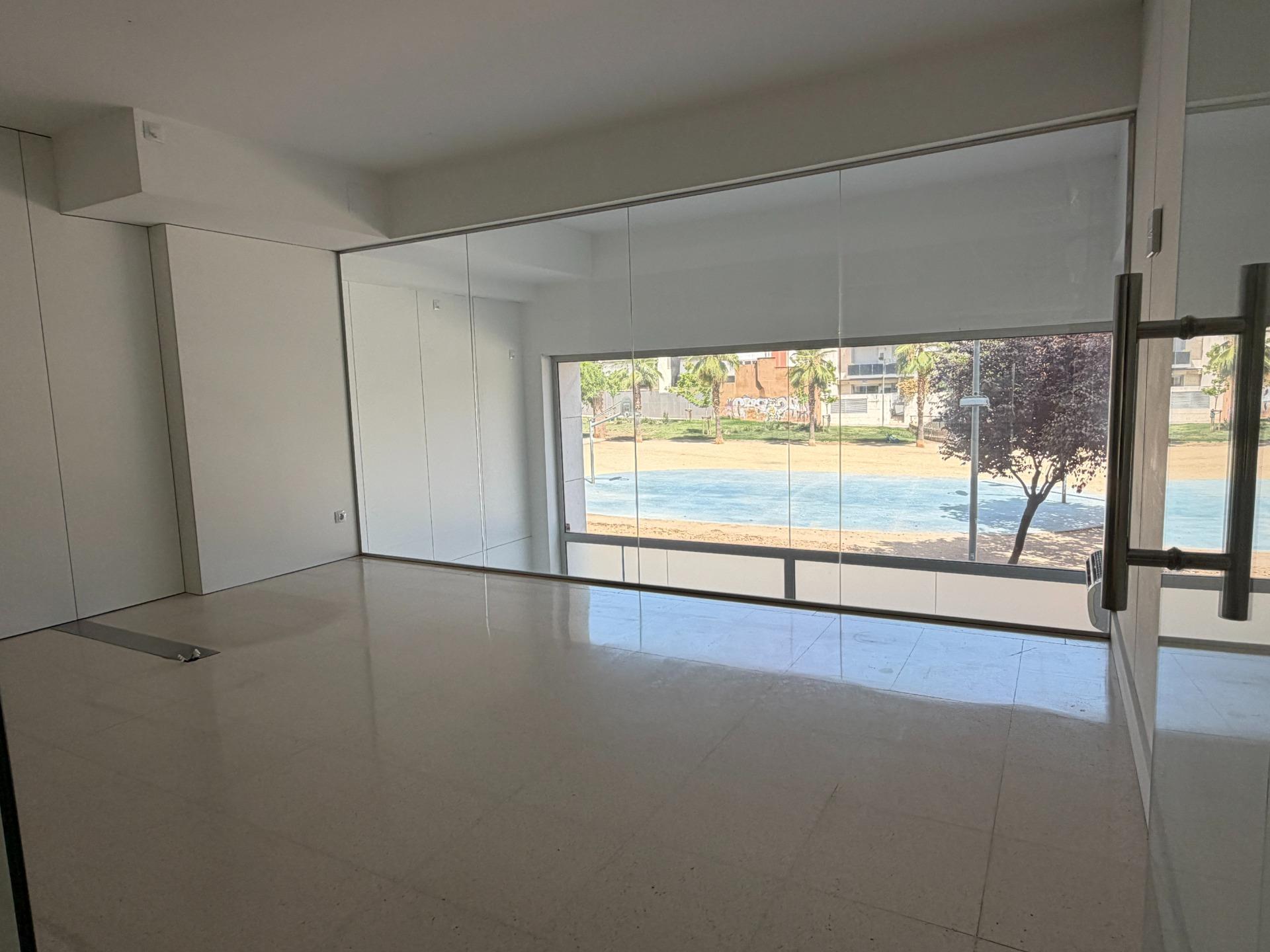 Foto 16 de Local comercial único en pleno centro de Sabadell – 817 m² construidos