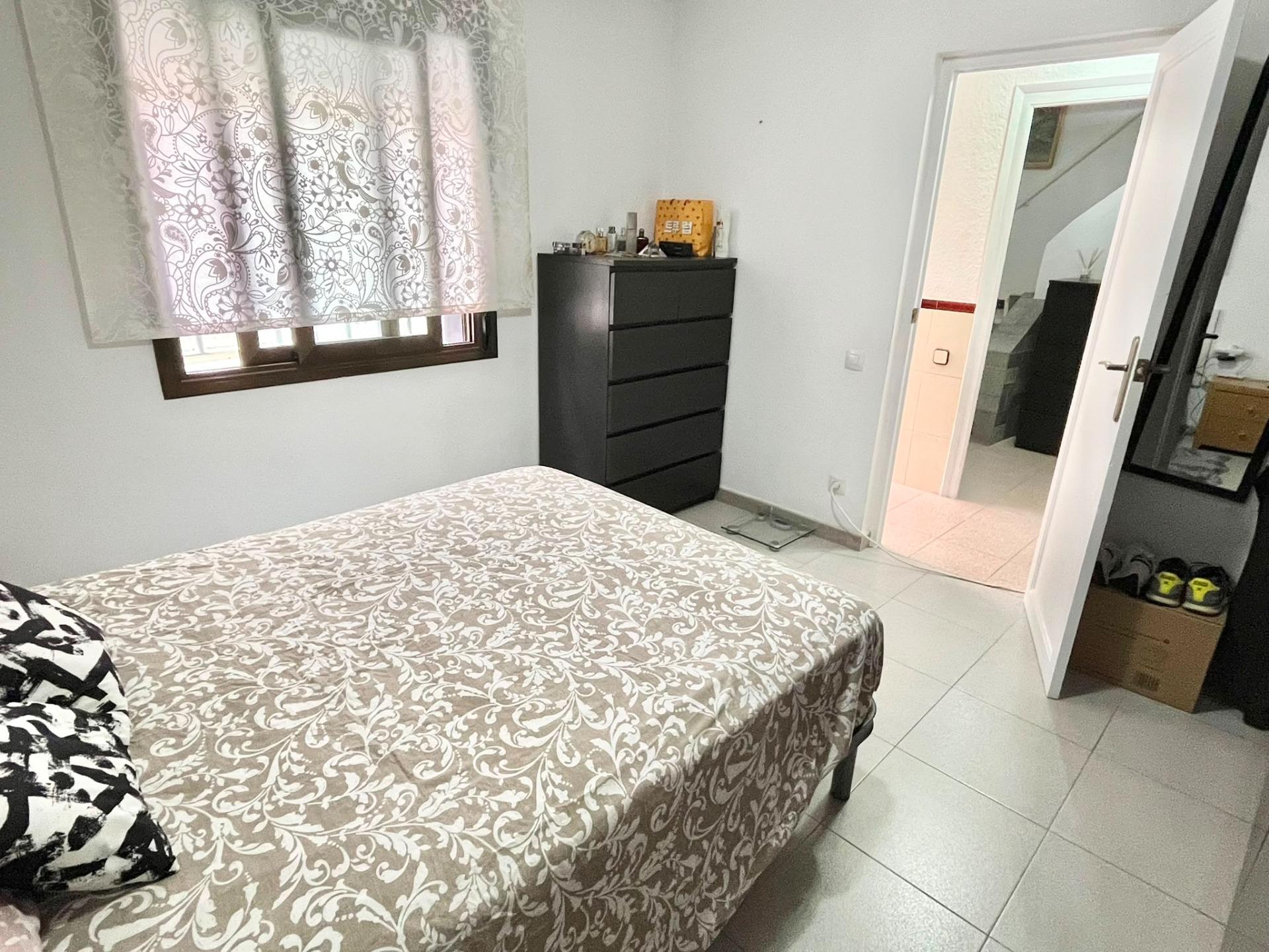 Foto 13 de Encantador Adosado en Sabadell - ¡Tu nuevo hogar te espera por €232,000!