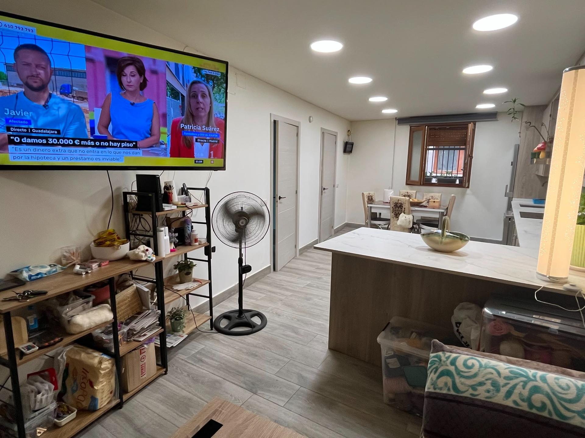 Foto 6 de Impresionante Casa de Pueblo Reformada en Castellsera por solo €270,000