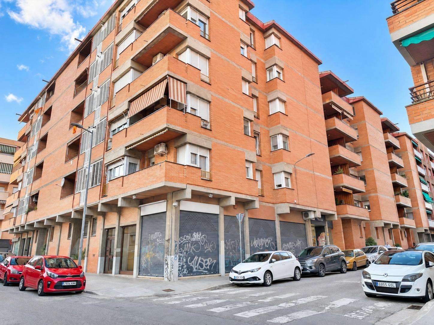 Foto 2 de FANTASTICO PISO EN PLENA CREU ALTA