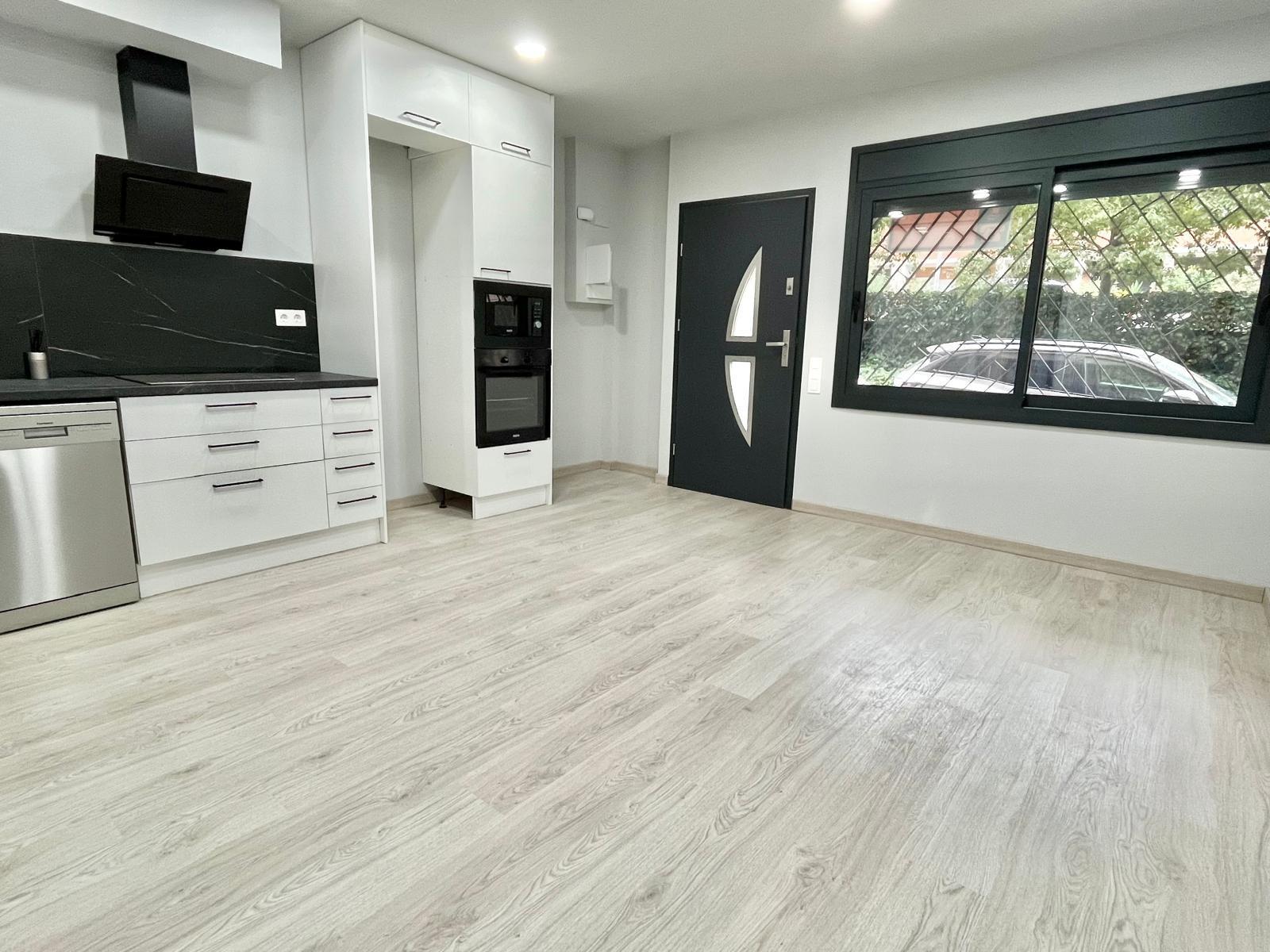 Foto 2 de Encantadora Planta Baja Reformada en Can Tries, Viladecavalls por solo €175.000